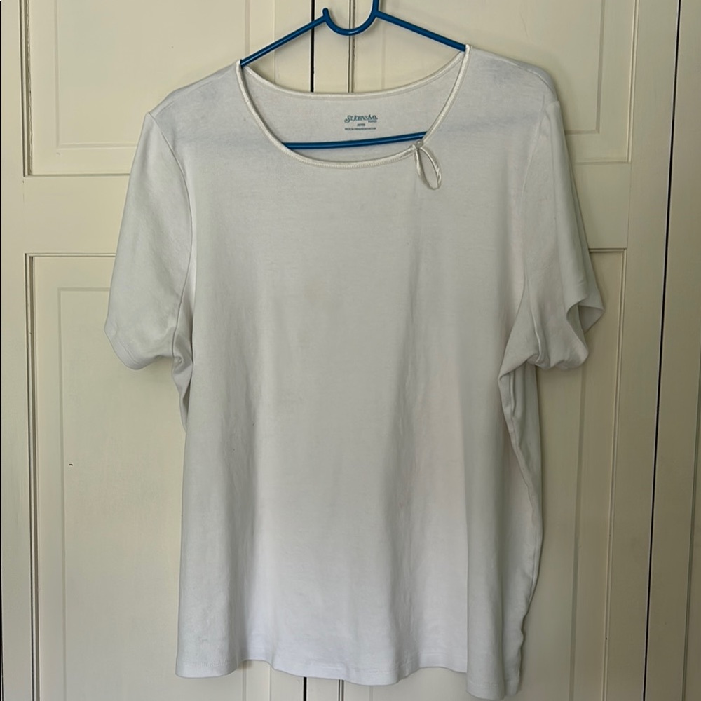 St. John's Bay Classic 2X White Short Sleeve Tee